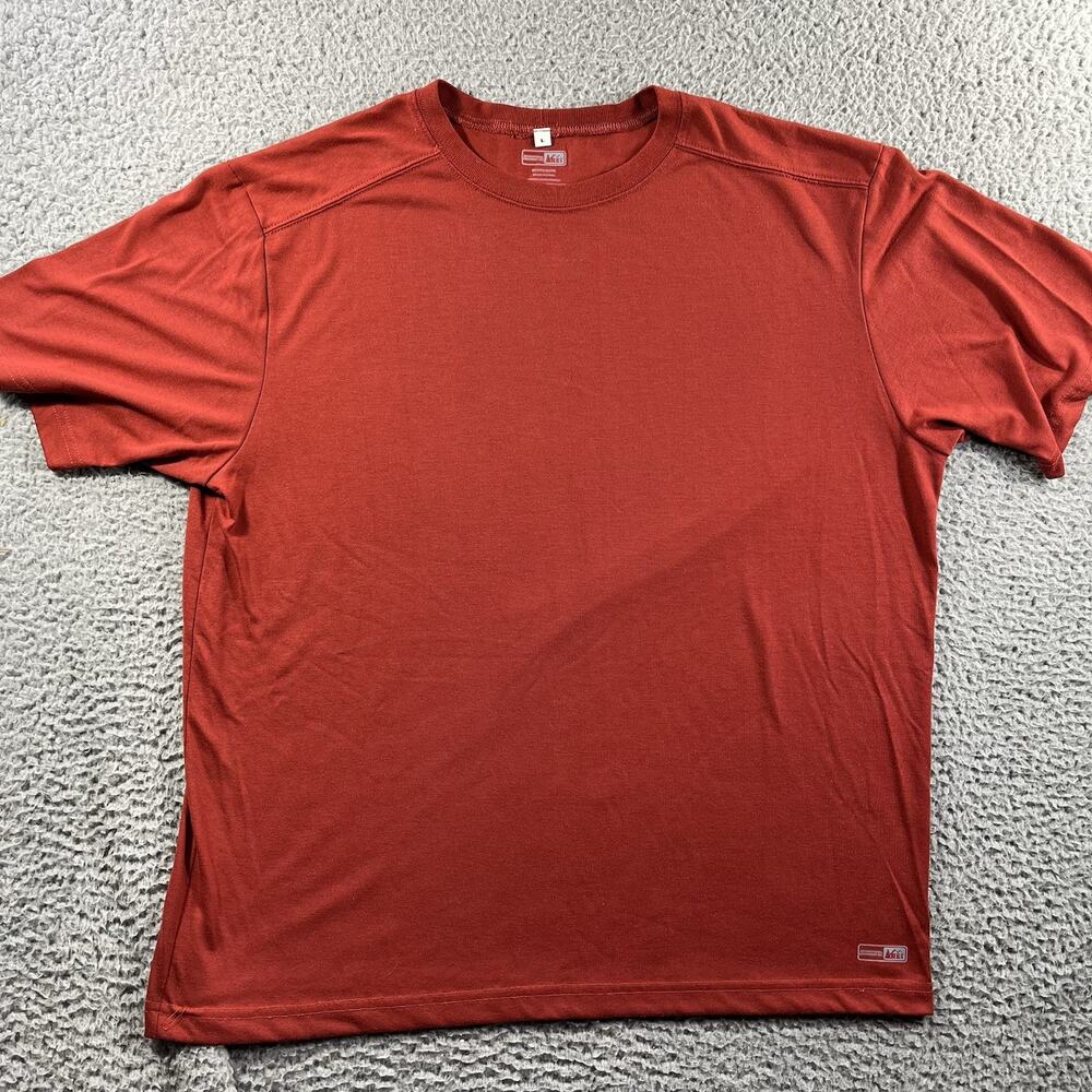 VTG REI Shirt Mens Large Rust Orange Tech Tee Polyester Made In USA Vintage 90s